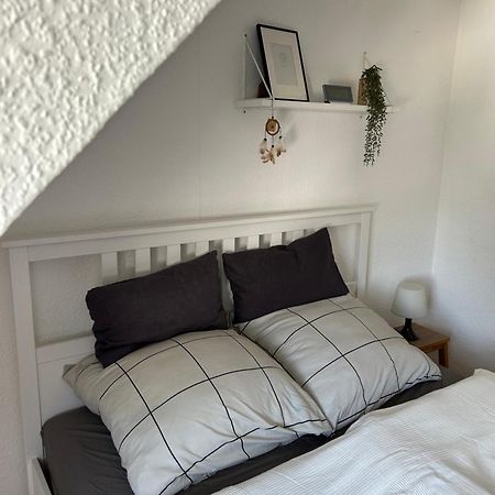 Gemuetliches Privates Apartment Оберхаузен Экстерьер фото